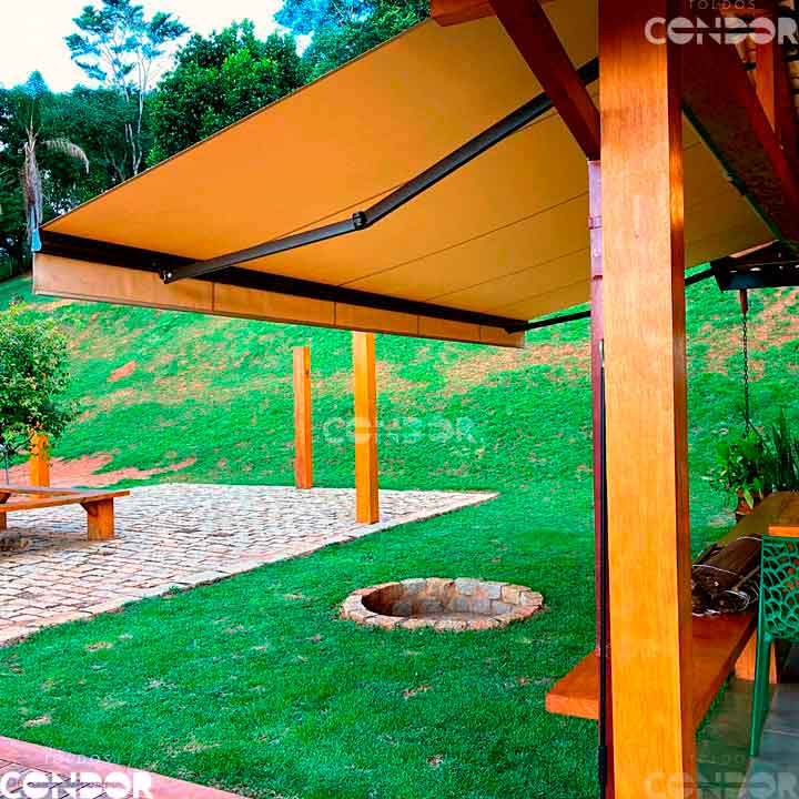 toldo articulado premium aberto